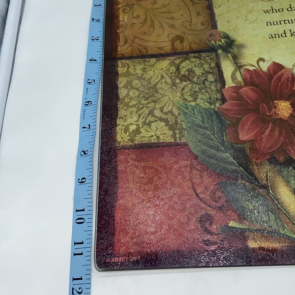 New Tempered Glass Cutting Board - Picture 4 of 8